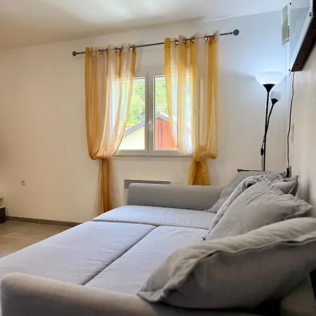 Spacious & Cozy - Vue Montagne Διαμέρισμα Goncelin